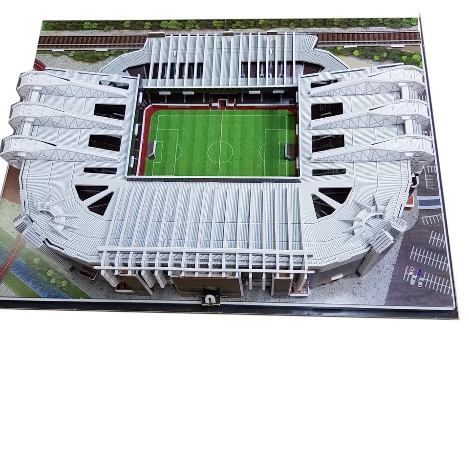  3D Manchester United Replica Old Trafford Football Stadium - 131 Pieces Puzzle  - Image 2 of 2