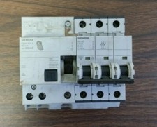 Siemens 5SM2632-0 Block W/5SY63 400V Circuit Breaker