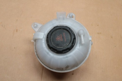 VW Golf 7 5G Kühlwasserbehälter Behälter Kühlmittel 5Q0121407 G