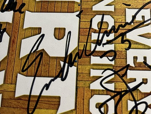 Boston Celtics Circa 2000 Signed 8x10 Pre-Game In-Person Team Auto Paul Pierce + - Picture 9 of 12
