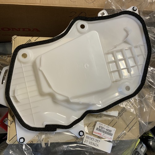 2021-2025 TOYOTA VENZA COVER FRONT Right DOOR SERVICE 67831-48080 RH OEM - Picture 8 of 12