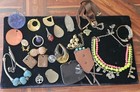 Junk Jewelry Job Lot Pendants Enamel Glass Resin Mixed Craft Upcycle 25p Vtg/Mod — photo 2