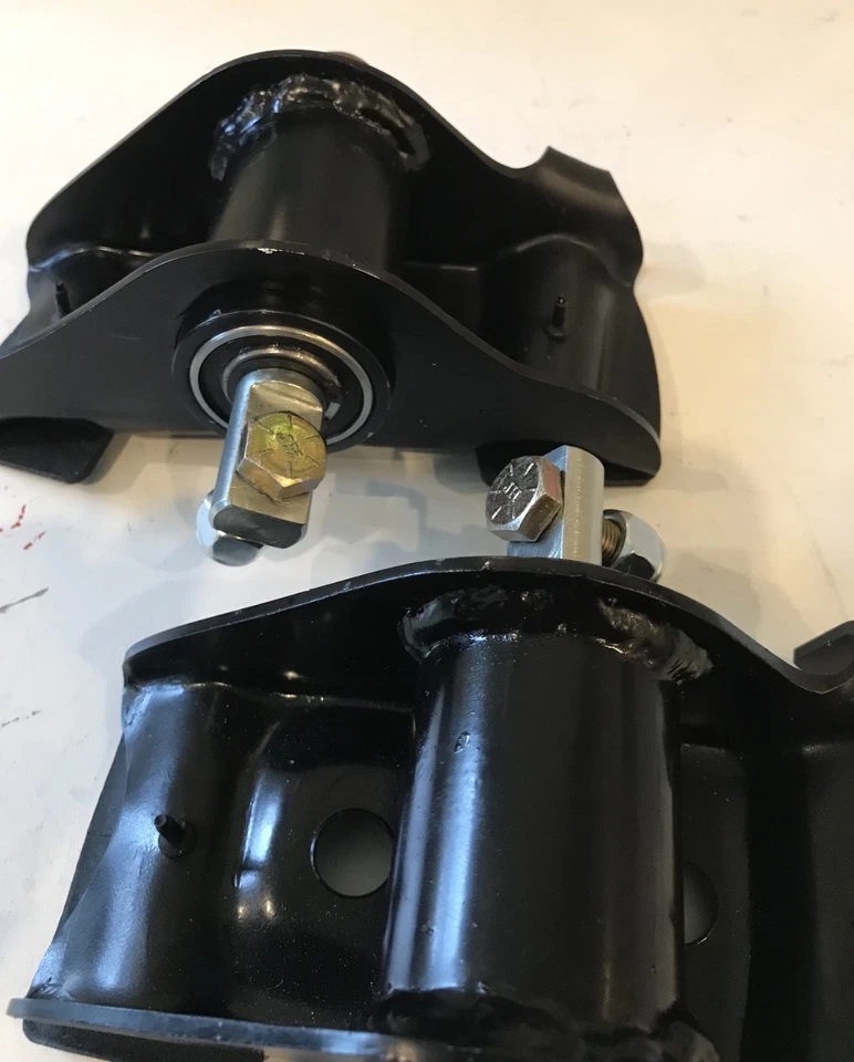 Perchas de resorte de rodamiento de rodillos para Mercury Cyclone 1967 Foto 4 de 4