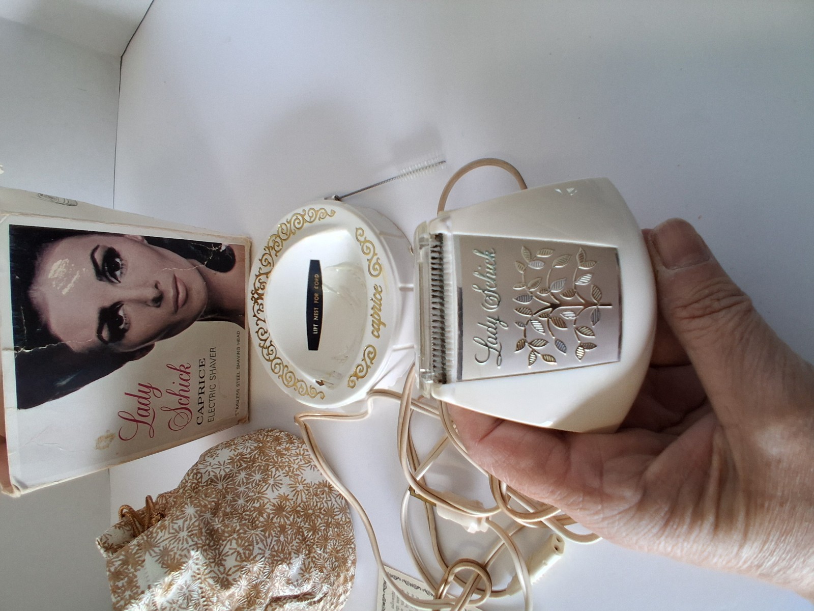 Fancy Womens Vintage Lady Schick Electric Shaving Razor Crown Jewel 