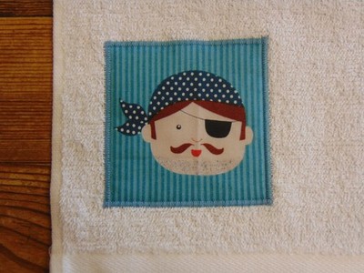 Handarbeit verziertes Flanell Gesichtstuch Pirat blau gepunktet Bandana Augenklappe Streifen