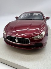 No235 mini car 1/18 box available Maserati Ghibli 2013