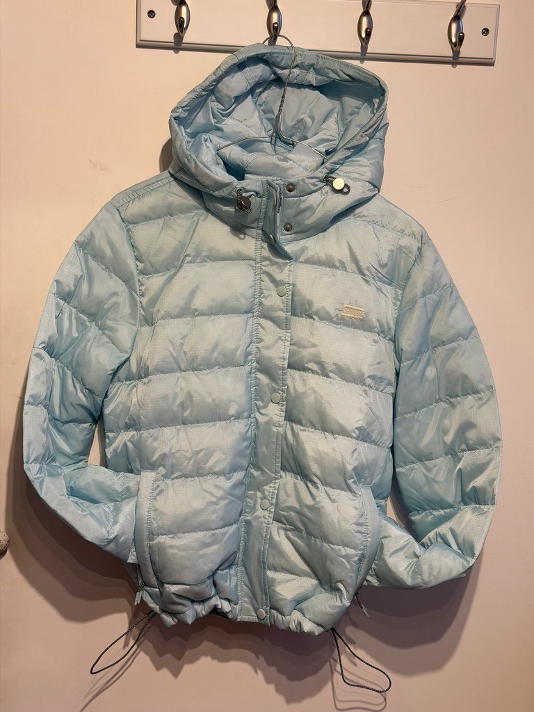 Levi's Edie Packable Lightweight Insulated Puffer Jacket Size S NWT RP£115
