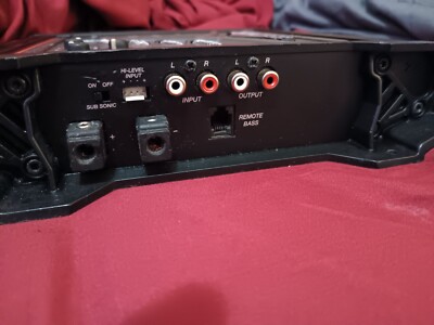 Kicker ZX400.1 Old School Amplifier Clean And Powerful FREE