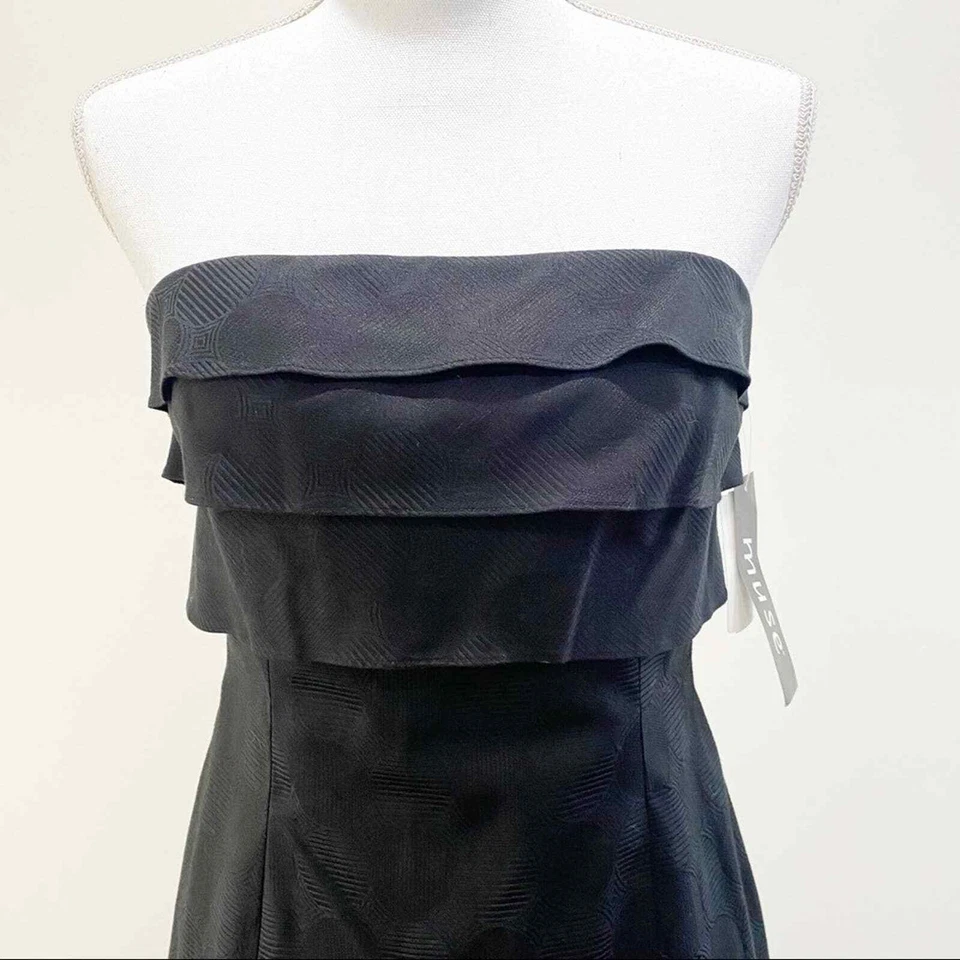 NUEVO CON ETIQUETAS MUSE Vestido de Cóctel Mini Lunares Ajustado Negro Sin Tirantes - 6 Foto 2 de 4