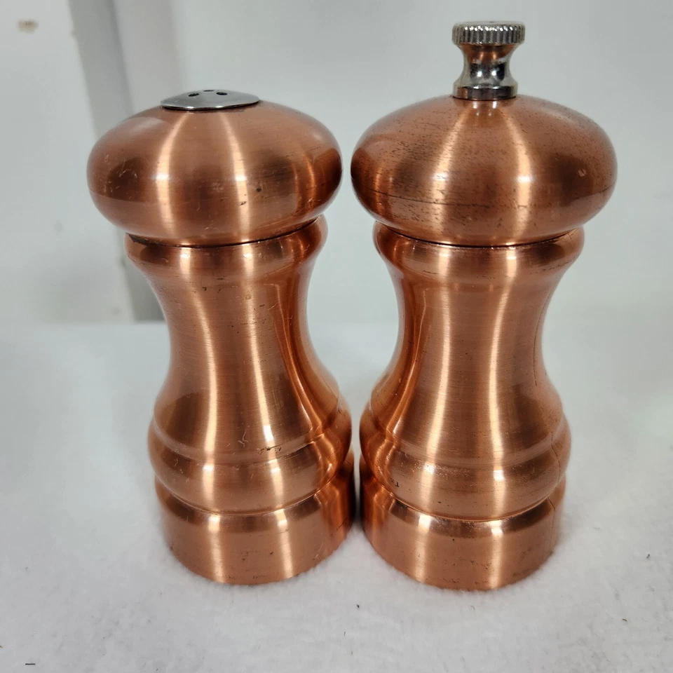 Moinho de pimenta e saleiro Olde Thompson tom cobre fazenda francesa - Imagem 4 de 4