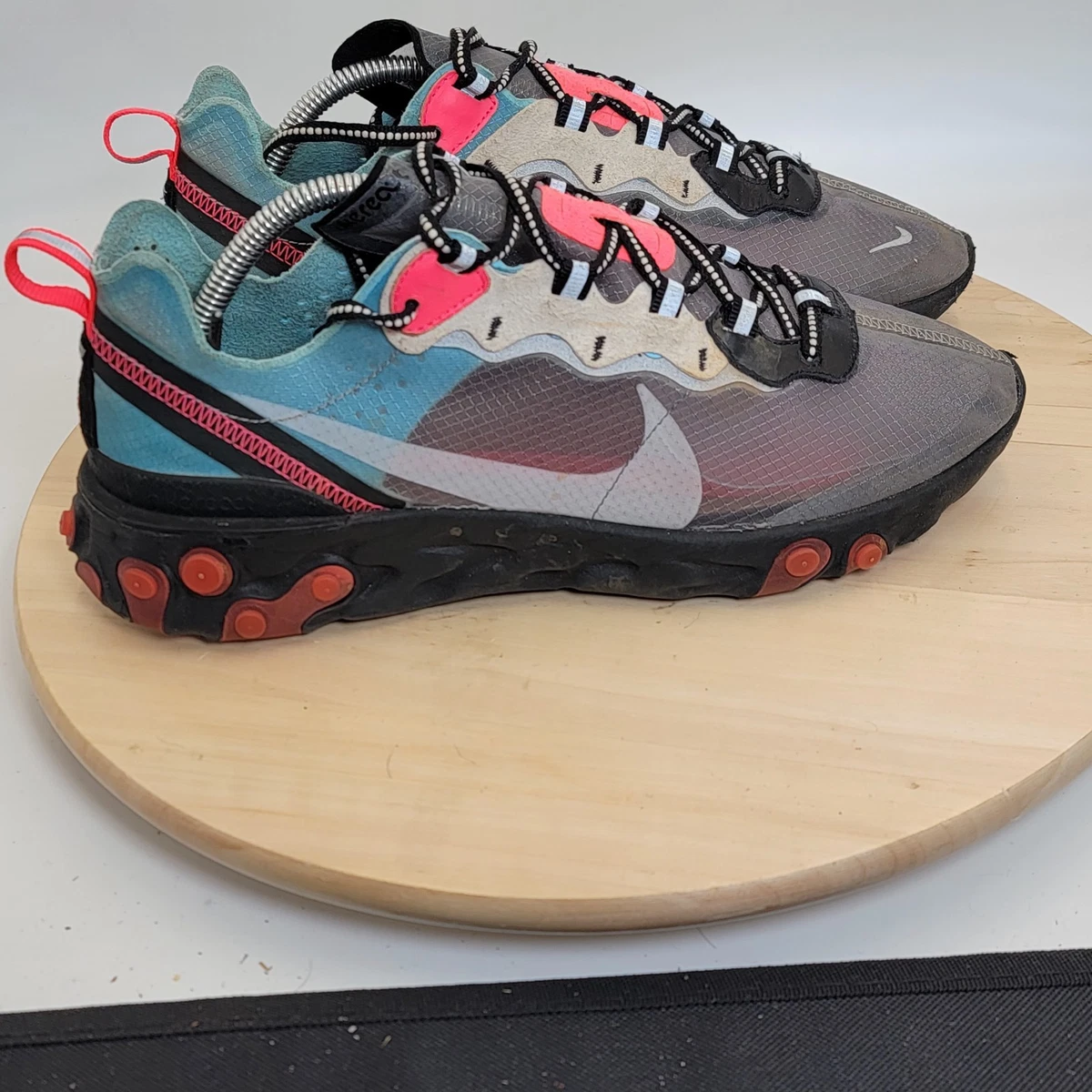 Nike React Element 87 Solar Red - огромный выбор по лучшим ценам