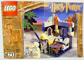 LEGO (4731) Harry Potter: Dobby's Release - 100% Complete w/ Box & Instructions
