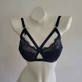 Dita Von Teese Madame X Wireless Bra 34D Navy Blue Cut Out D52945 Pinup Sexy