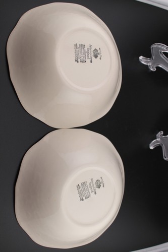 2 Johnson Brothers Blue Willow square cereal bowls Ironstone England 6.25 in - Picture 5 of 14