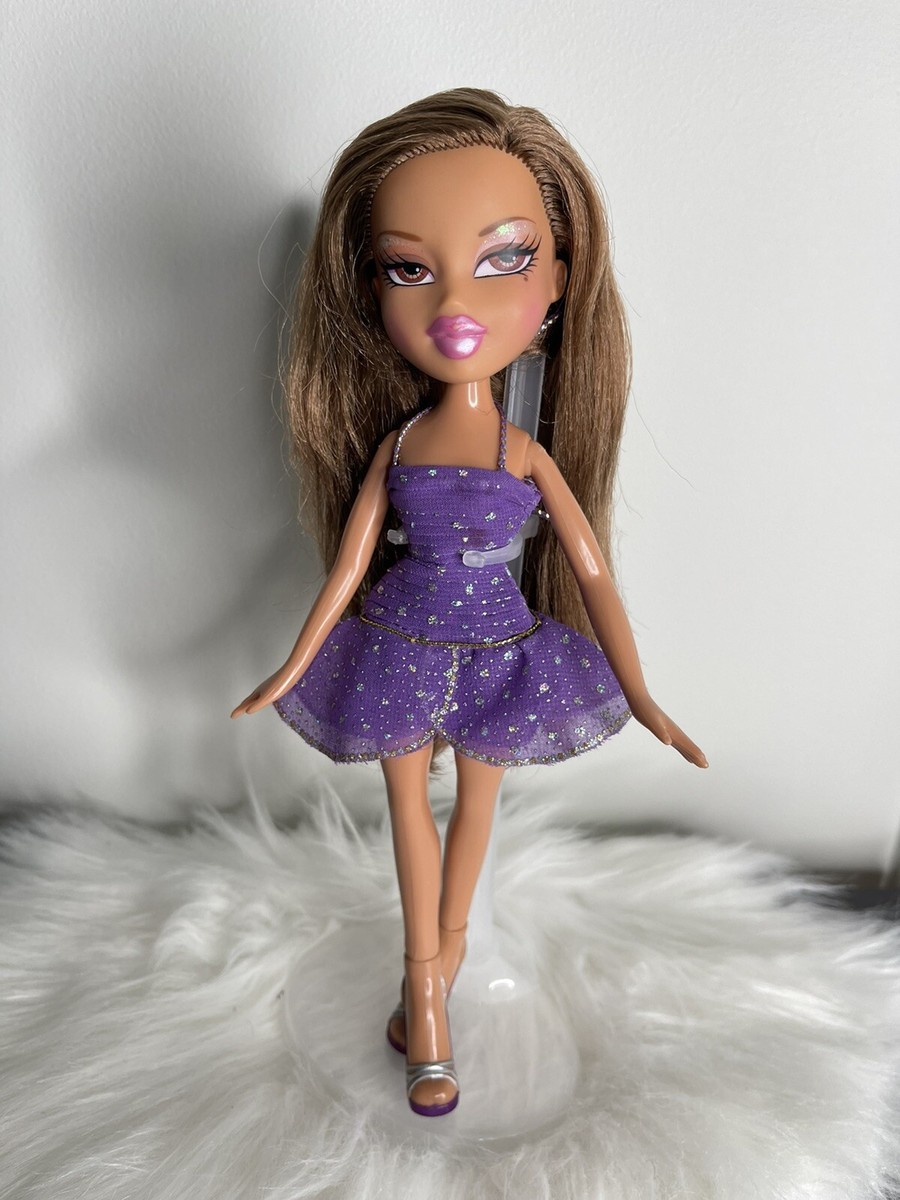 Gorgeous 🤩 Bratz Passion 4 Fashion Yasmin Doll 😍 Original Must