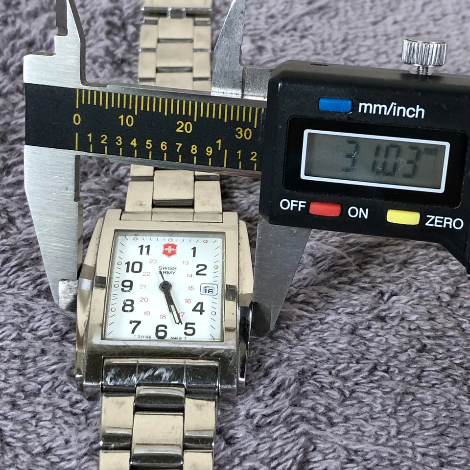 Swiss Army Ladies 900765153 Silver Tone Quartz For Watch Parts Or Repair Only - image 4 of 4