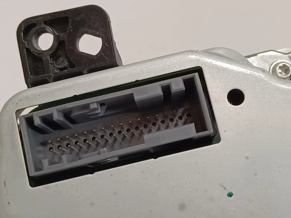 Medidor de velocímetro usado se adapta a: Cadillac Srx 2016 3,6 L MPH ID 23326582 grado A Foto 3 de 4