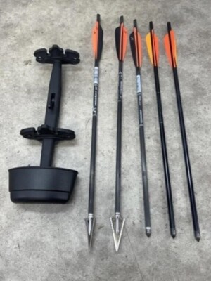 Horton Explorer TR175 Crossbow. Red Dot Scope, 4 Bolts, Soft case