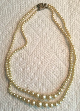 Vintage Double Strand Cream Faux Pearl Necklace Graduated Beads Decorative Cla