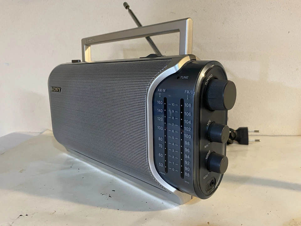 Sony ICF-704 Radio FM/AM - Imagen 3 de 4