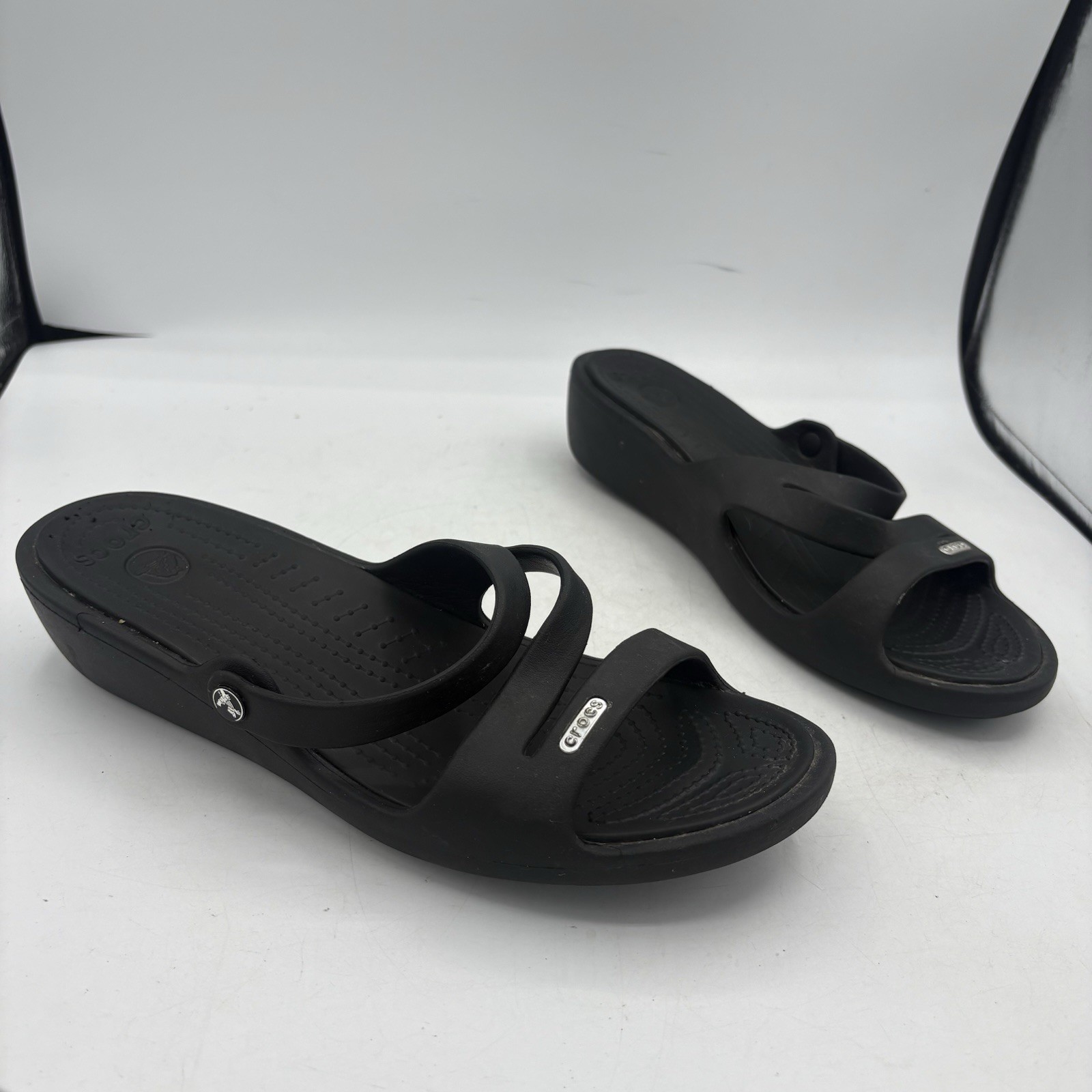 Crocs Sandals Womens Size 10 Patricia II Black Wedge Strappy Slip On Slide