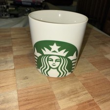2017 STARBUCKS Coffee Co. Mug Cup Mermaid Siren Logo 14 fl. oz White and Green