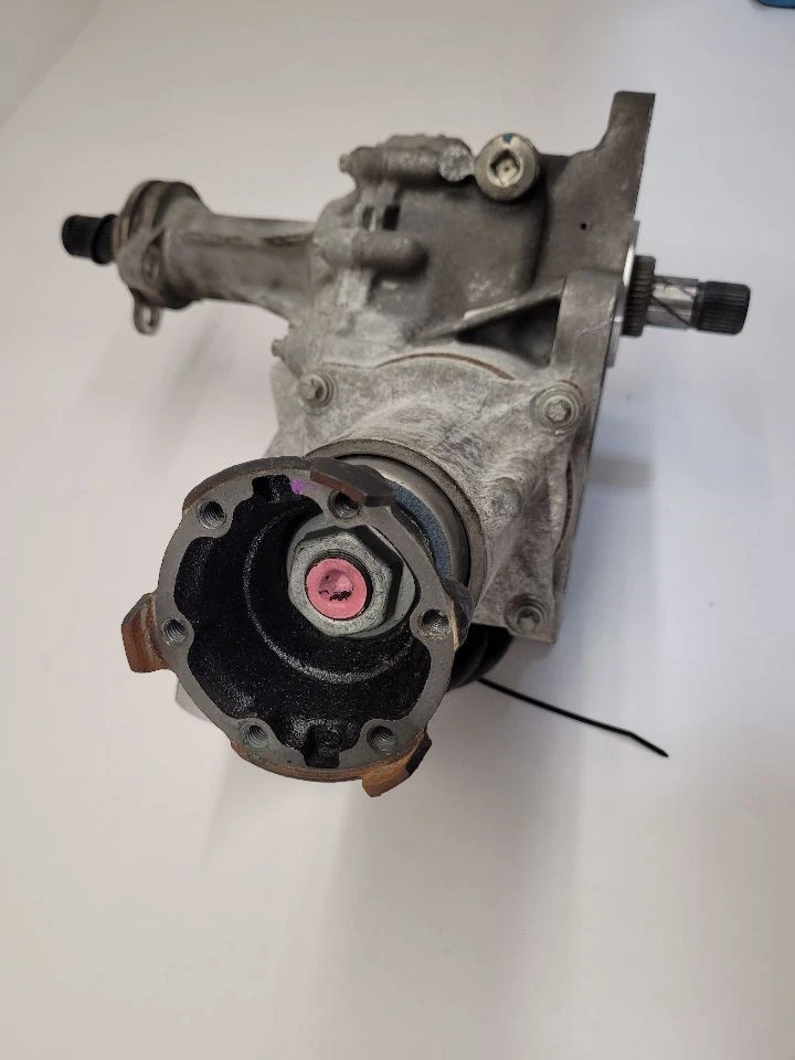 Chevrolet Trax 2013-2022 caja de transferencia 1,4 L 42469677 Foto 2 de 4