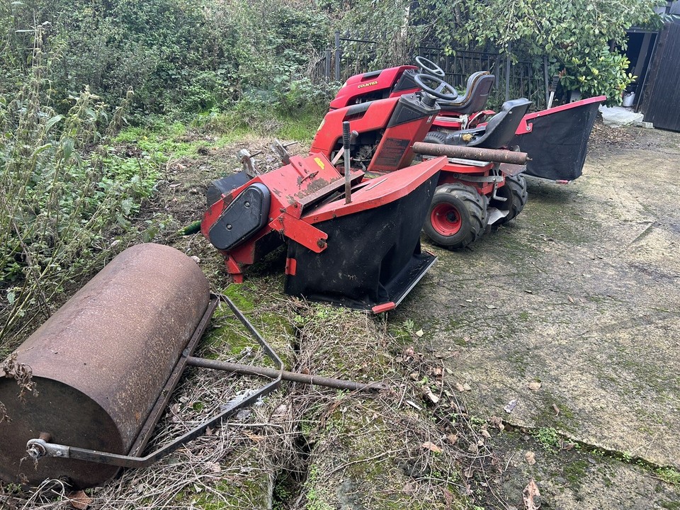 2 Countax Ride On Lawn Mowers Breaking For Parts Plus Extras!!! eBay