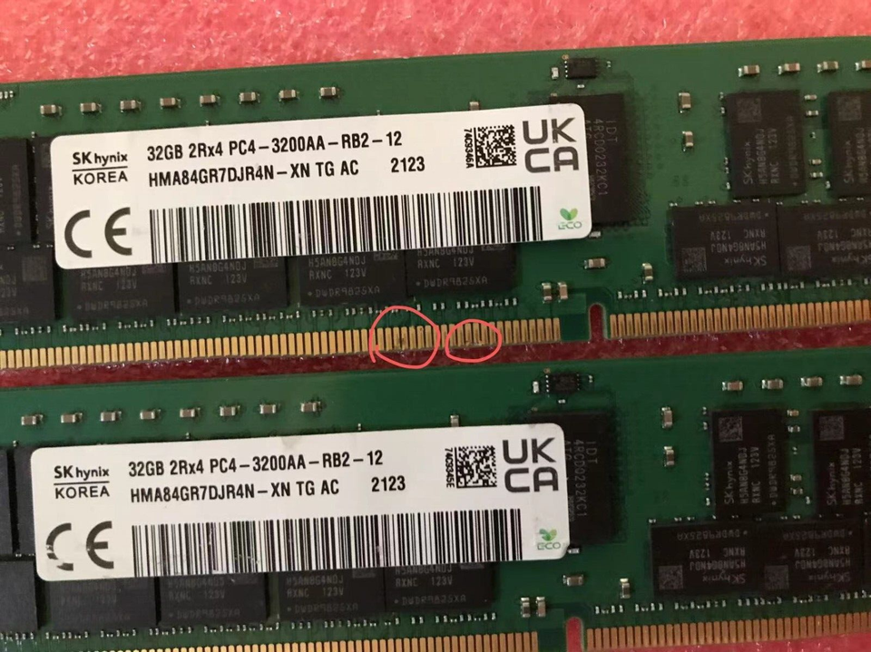 2xSK hynix 32GB 2Rx4 PC4-3200AA-R DDR4 Registered Server-RAM (Gebraucht) in Binningen für CHF 30