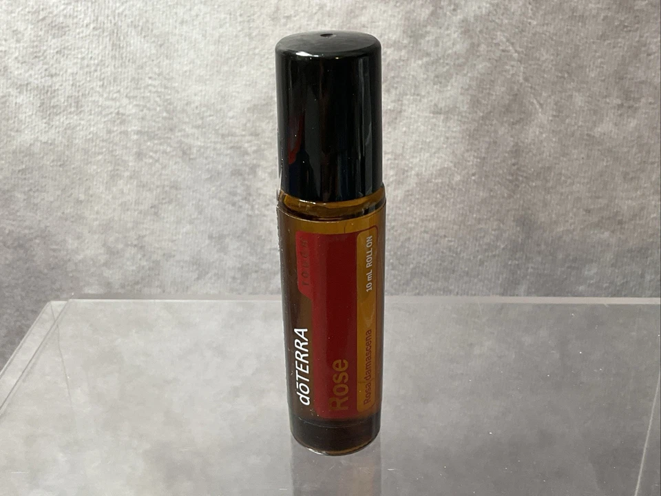 DoTerra ROSE Touch 10 ml Roll On SELLADO Exp 07.2026 Foto 2 de 4