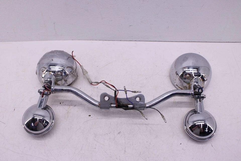 Yamaha V Star 1100 2008 clásico OEM barra de señal de giro delantera soporte de montaje funcionando  Foto 4 de 4