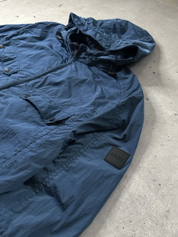 Hugo Boss Blue Garment-Dyed Hooded Jacket Size 58 Windbreaker Nylon Rare Luxury - Image 3 of 4