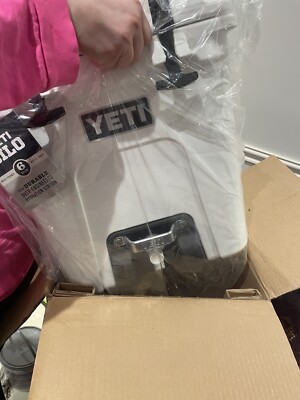 Yeti Silo 6 Gallon Water Cooler - White for sale online | eBay Yeti Silo 6 Gallon Water Cooler - White for sale online | eBay