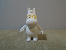 MINIATURE WHITE HIPPOPOTAMUS HIPPO WITH GLASSES 2  FIGURE CAKE TOPPER UNBRANDED