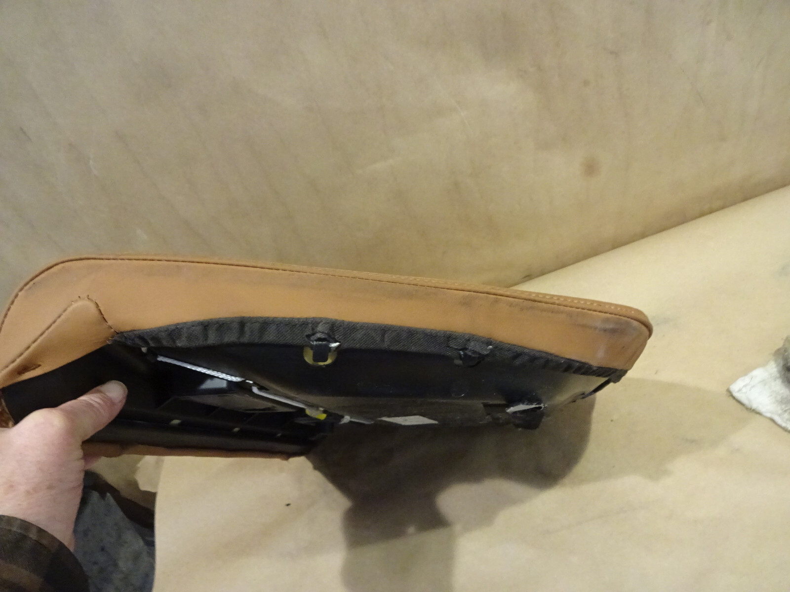 Ferrari California - LH Rear Seat  82010400