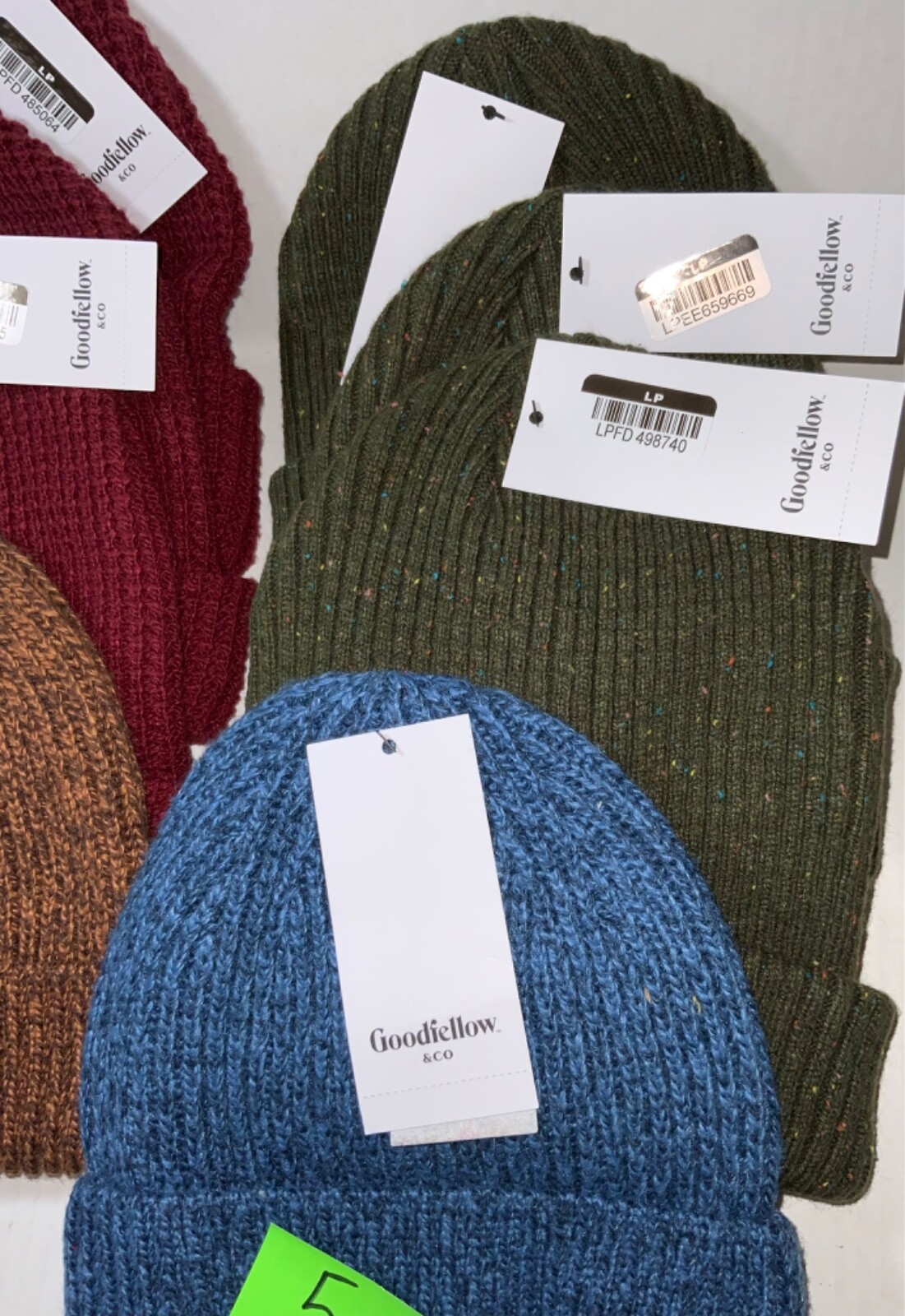 Men's One size BEENIE warm hat Textured knits COLOR CHOICES Goodfellow