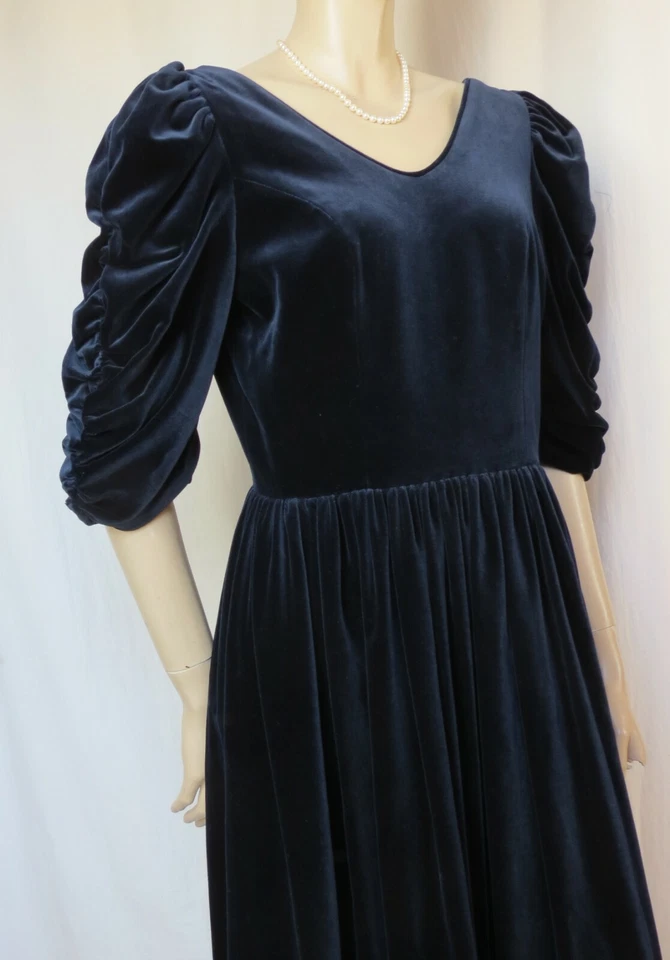 Laura Ashley Samtkleid 38 40 dunkelblau Hochzeit Abendkleid Theater vintage blau - Bild 3 von 4