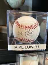 Mike Lowell Signed OMLB Baseball Autograph