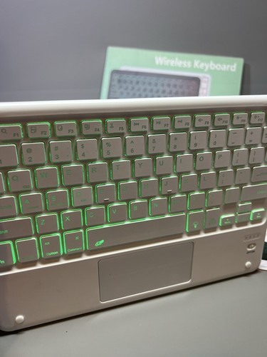 Ultra Slim Bluetooth Touchpad Keyboard 7 Colors Backlit Wireless Portable Stable - Afbeelding 18 van 21