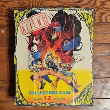 Aliens Cardboard Carrying Case Holds 12 Figures Multicolor Latch Ages 5 and Up