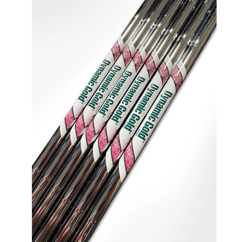 Модель True Temper Dynamic Gold Tour Issue MASTERS S400 Stiff 37 9i / Клиновой вал