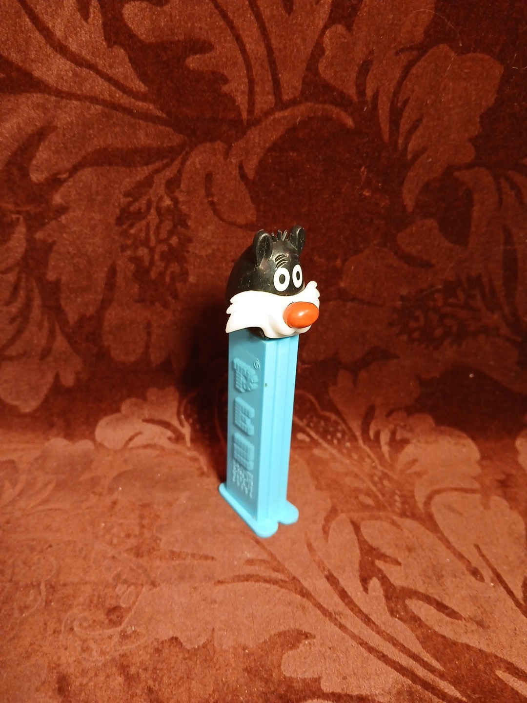 Vintage Sylvester The Cat Looney Tunes PEZ dispenser