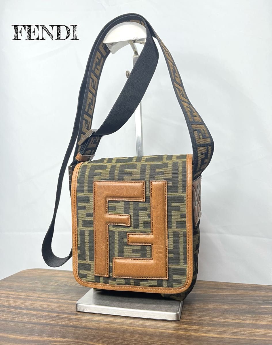 RARE FENDI Zucca mini shoulder bag in excellent condition with iconic FF logo
