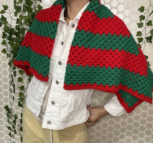 Handmade Crochet Green And Red Blanket Multipurpose 41x41x41x41’inch(sk12) - Picture 8 of 17
