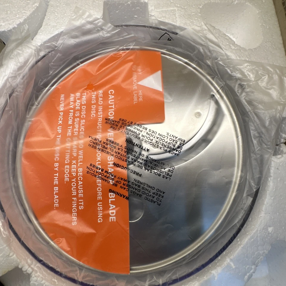 Wolfgang Puck 11 Cup Food Processor In Blue BFPR0012 ~ New In Box ~ HSN Purchase - Image 4 of 4