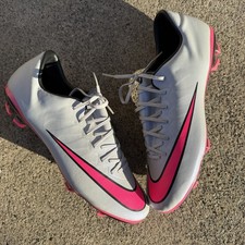 Nike Mercurial Vapor X FG WOLF GREY/HYPER PINK-BLACK size 5.5 used once