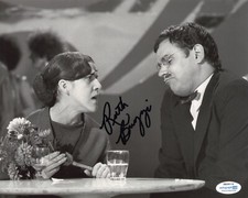 Ruth Buzzi Comedian Autographed Signed 8x10 Photo ACOA