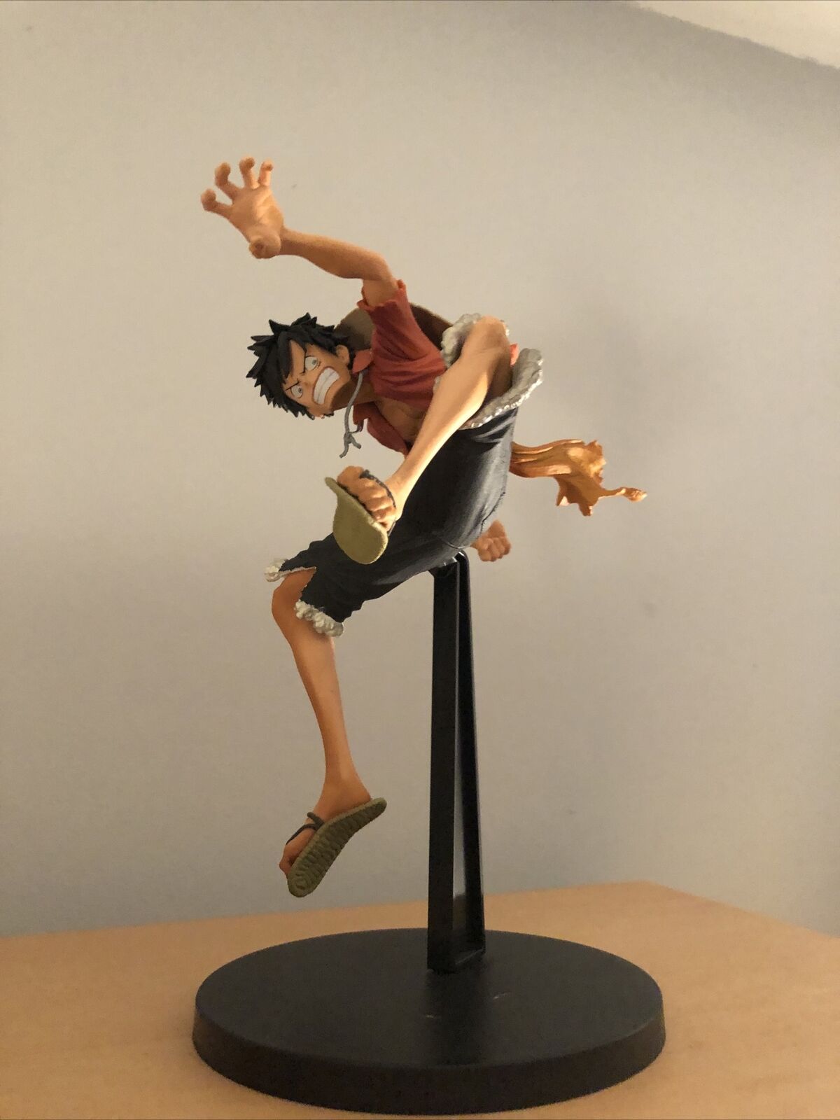 Figurine Banpresto ONE PIECE - Monkey.D.Luffy - Figure King Of Artist