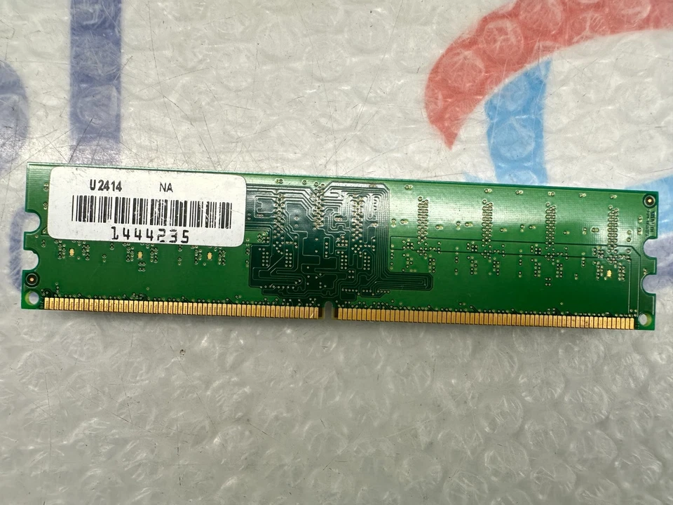 Samsung M378T6553BG0-CCC 512MB Memory RAM PC2-3200U-333-10-A1 - Image 2 of 2
