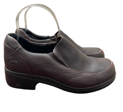 Dansko Brown Comfort Casual Clogs Closed Toe Leather Slip On  display picture 1